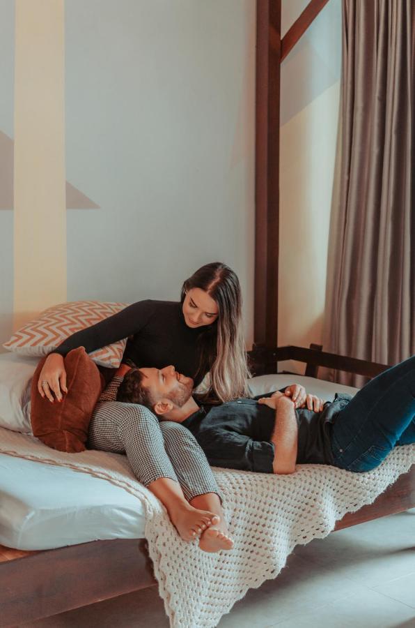 Yellow Tree Suites La Fortuna 外观 照片