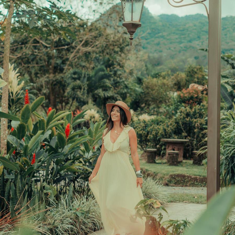 Yellow Tree Suites La Fortuna 外观 照片