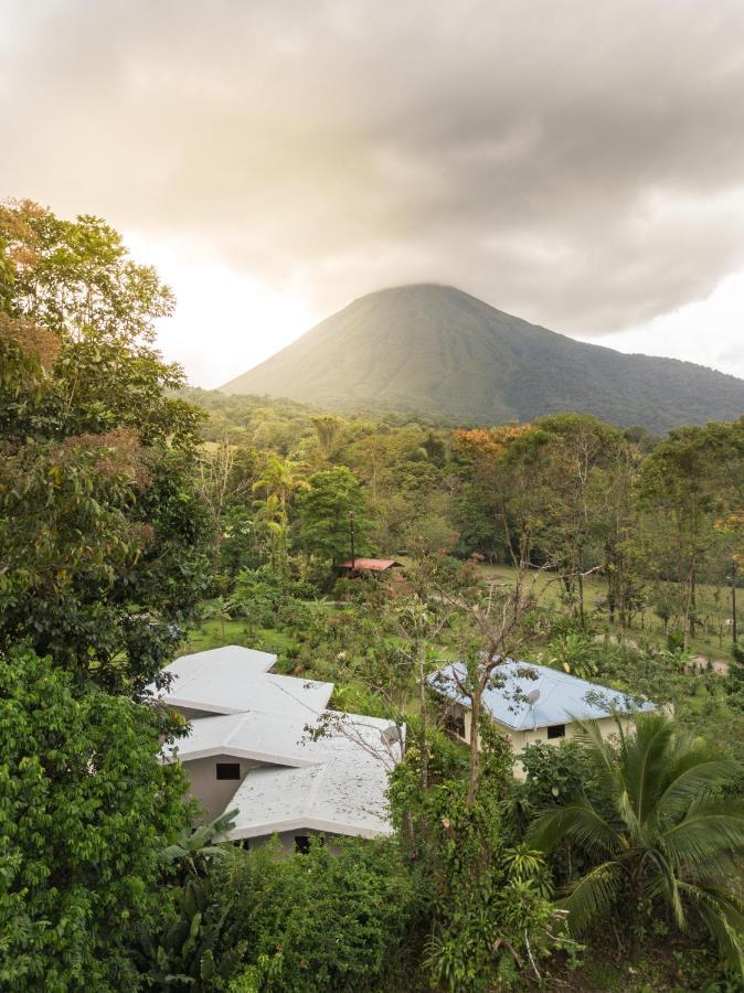 Yellow Tree Suites La Fortuna 外观 照片